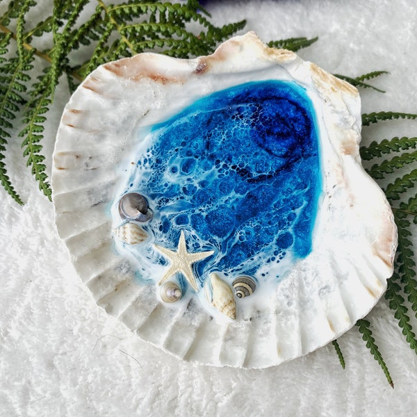 Made In Hawaii Ocean Shell Ring Dish | Jewelry dish made on Maui | Beach Shell Trinket Dish | Gift Ideas | Engagement & Bridesmaid's Gift