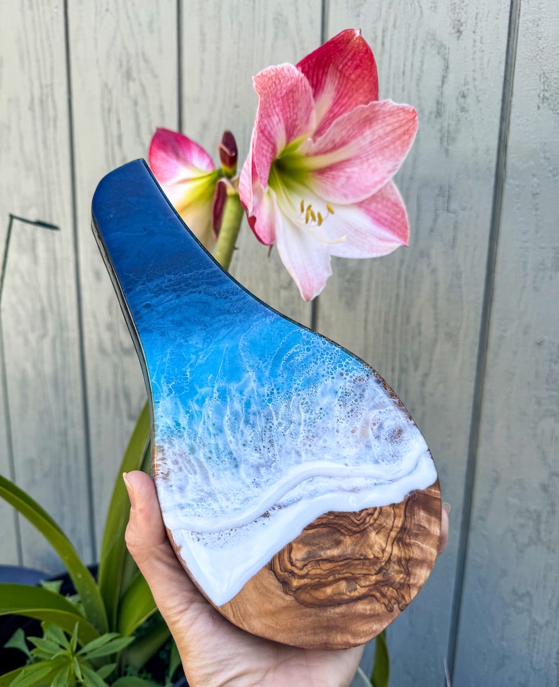 Spoon rest "Makai" Hawaii made | Ocean spoon rest made on Maui | Aloha gift idea Aloha | Charcuterie board | Small cheese board | Xmas gift image 2