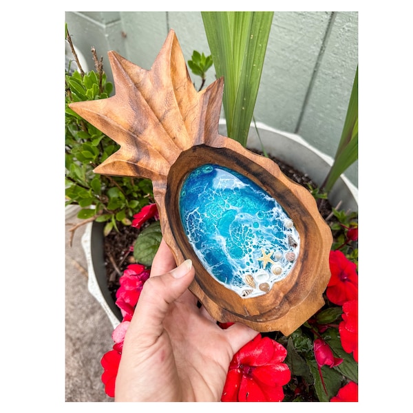 Maui made Pineapple trinket dish bowl | Monkeypod wood Pineapple | Jewelry dish made on Maui | Beach house decor | Christmas Gift for her