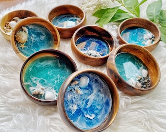Made in Hawaii Ocean trinket dish | Gift for her | Jewelry Dish | Resin Ring Trinket | Christmas Gift | Ocean ring dish | Beach Wedding Gift