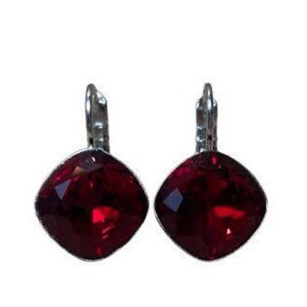 Boucles d’oreilles Rouge Siam Swarovski