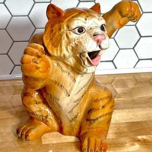 Tiger Pitcher Vintage Fitz & Floyd Omnibus Ecology Series Ceramic Japan **A FEW PAINT FLAKES**