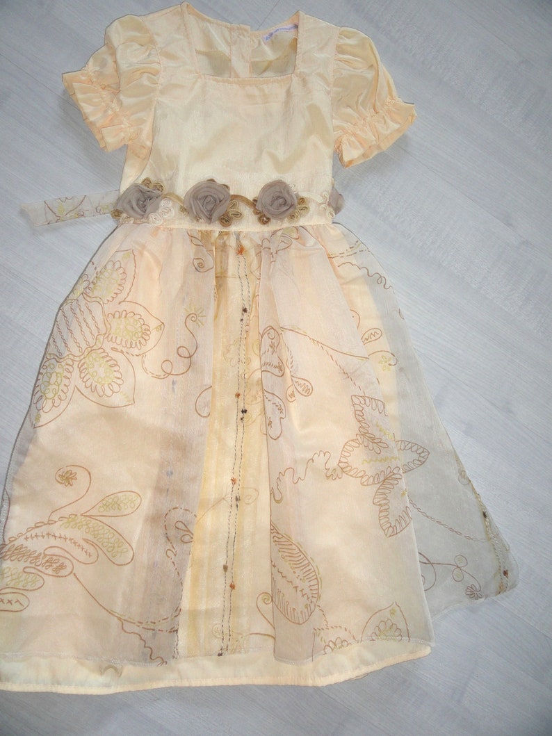 Feast Dirndl