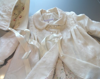 Baby Cloaks "Snowflake"