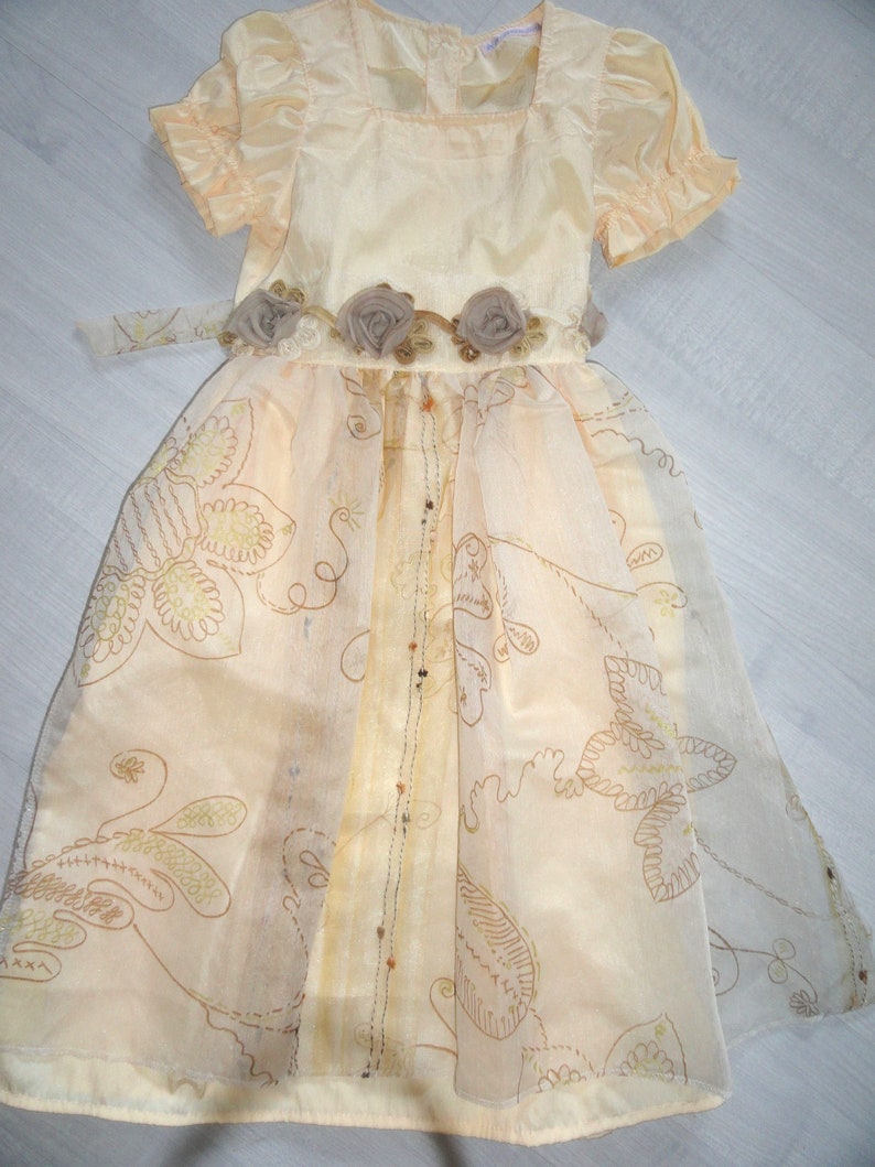 Feast Dirndl