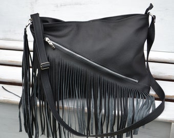 Leather handbag With fringed