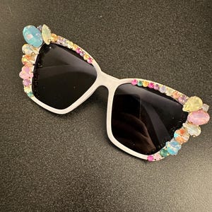 Rhinestoned Sunglasses - pastel jelly vibes