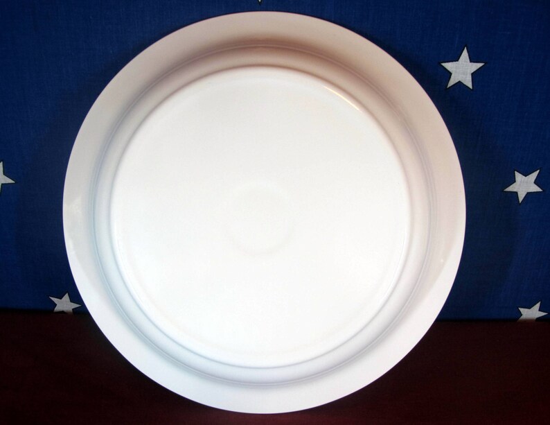 Corning Ware Casual Elegance L-23 White Floral Flora Round Casserole Serving Platter