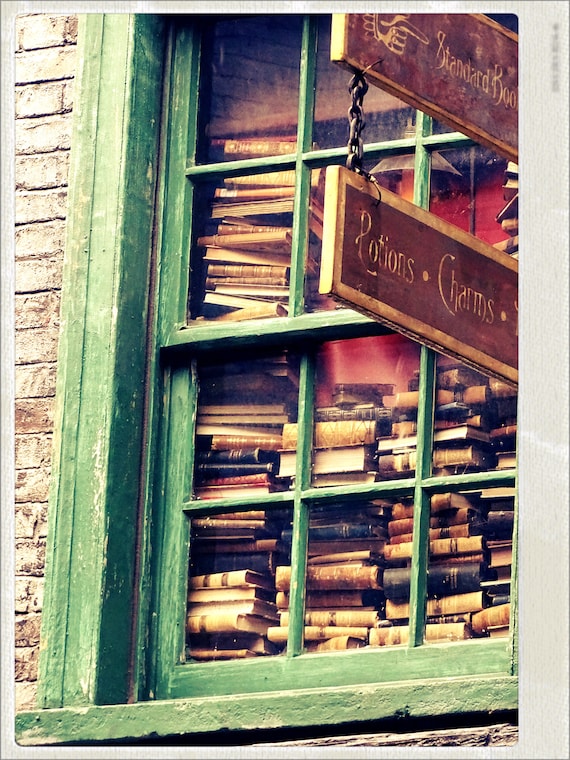 BOOKS TO READ, messages from your angels, readings from spirit, Psychic readings, Angel messages, ask your guides, What books should I read?