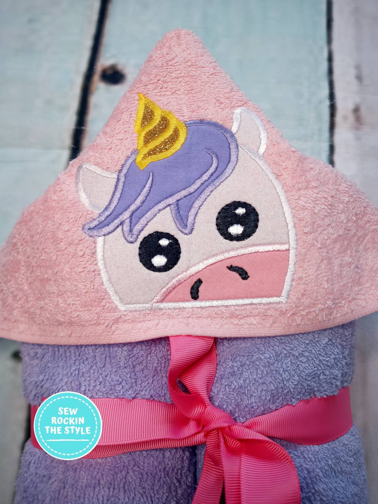 JOYIN Peignoir Licorne Fille Avec Accessoires - Bandeau, Pantoufles, Pochette
