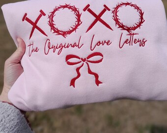 XOXO Valentine Crewneck, Pink Sweatshirt, Red Coquette bow, Embroidered Crewneck, Religious Sweatshirt