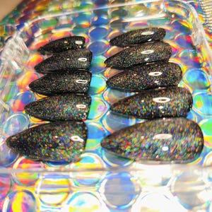 Holographic Cat Eye Press On Nails: Color-Changing Nails, You Pick The Shape