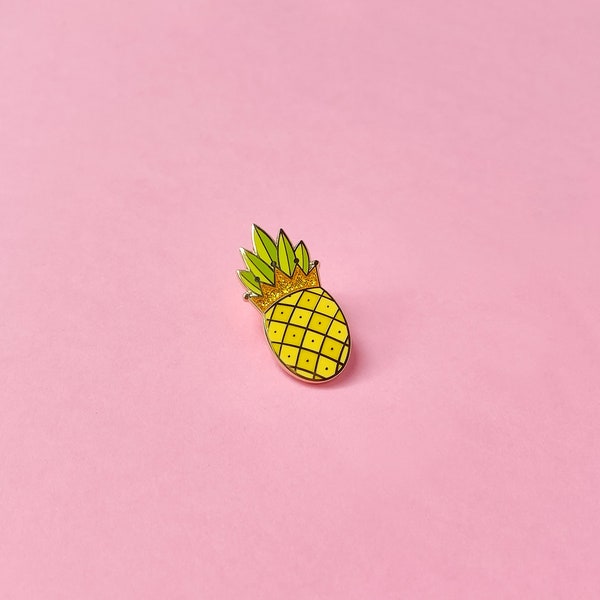 Princess Pineapple enamel pin, tropical fruit enamel pin, cute enamel pin, tropical plant enamel pin, food pin, lapel pin, hard enamel pin