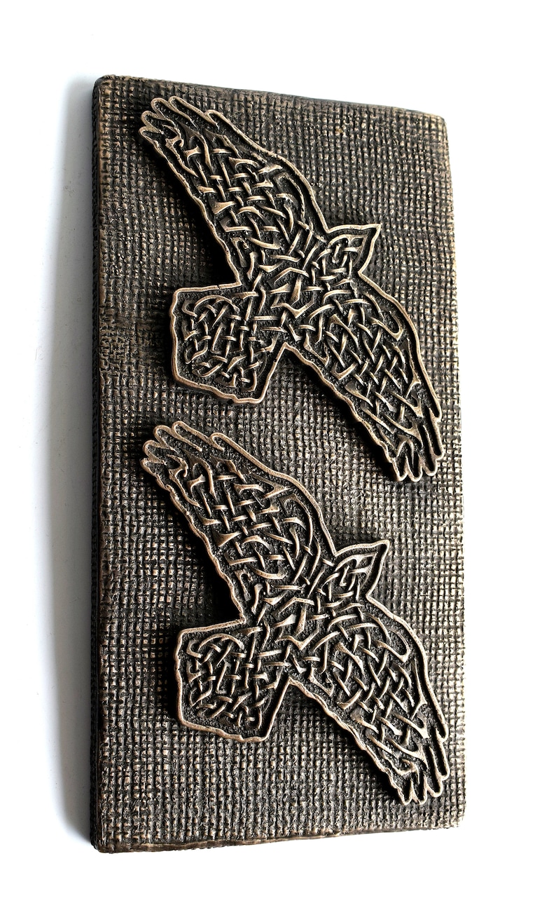 Wall Mount Relief Art Home Decor Boyfriend Gift Viking Decor Odins Ravens Huginn Muninn Norse Celtic Knotwork Bronze Sculpture