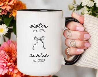 Pregnancy Announcement Gift for Sister to Auntie Baby Shower Present Personalized Ceramic Bow Mug New Auntie Sister Baby Reveal Gifts Idea