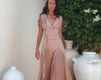 Dusty Pink Boho Jumpsuit • Stilvolle Peace Seide & Baumwolle Latzhose • Handwerklich handgefertigter Jumpsuit • Boho-Overall • Weite Beine Maxi Jumpsuit
