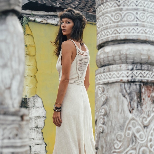 Vestido de noiva grego off-white • Vestido minimalista com cinto • Vestido envelope estilo hippie