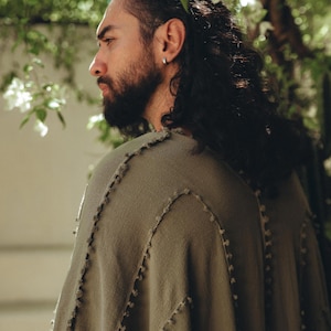Handmade Green Poncho • Boho Mens Poncho • Fringed Mantel Poncho • Ceremonial Long Cover up • Boho Mens Poncho • Plus Size Hippie Poncho