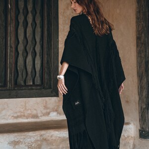 Fall in love with our Maternity Robe designed with handwoven khadi cotton for a comfortable and organic fit.