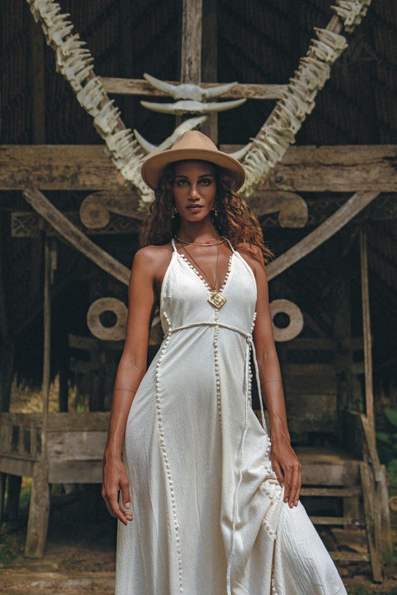 Off White Beach Dress Bohemian Tassels Wedding Dress Simple Bridal