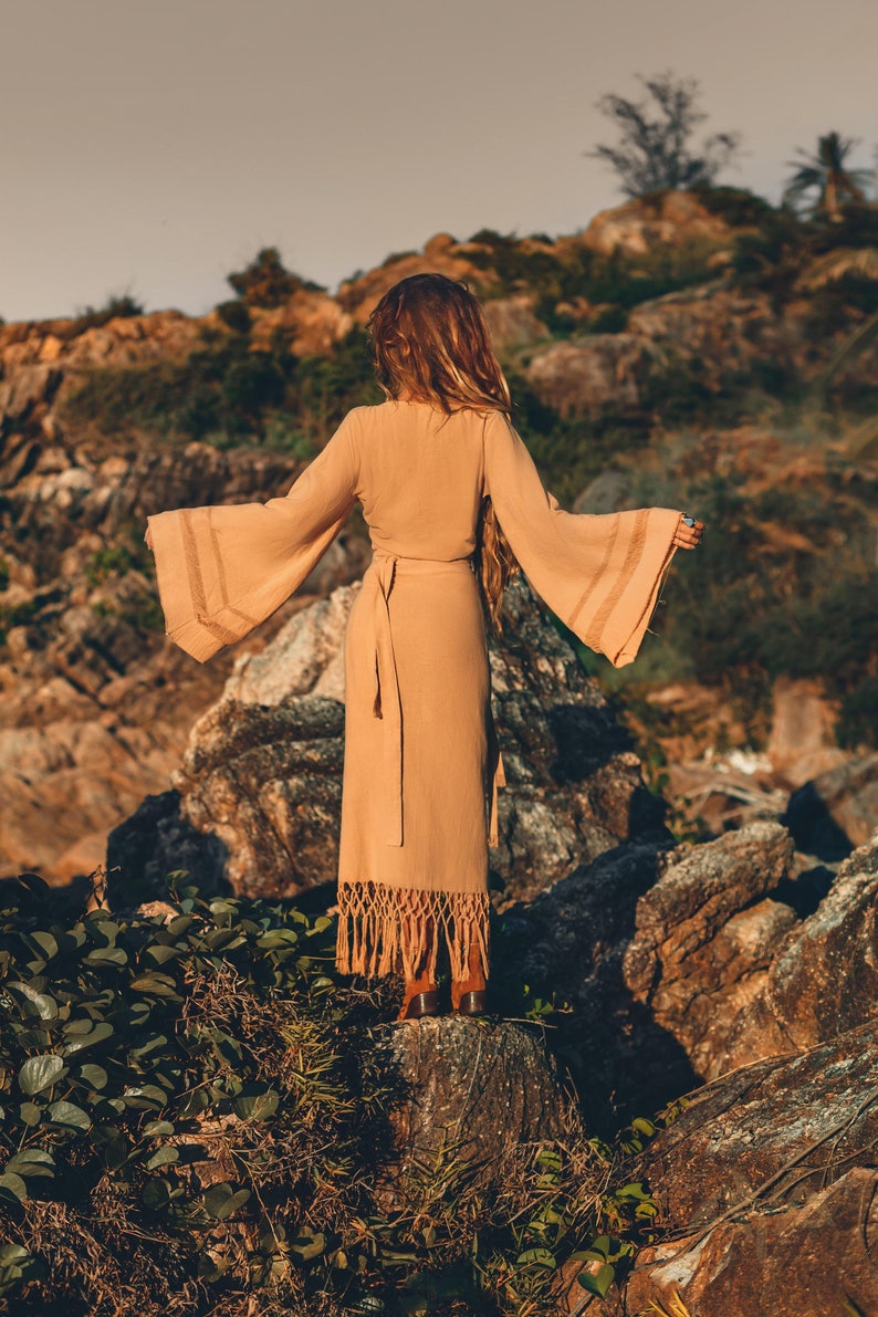 Feel the summer vibes with this beautiful Beach Resort Tulum Skirt.