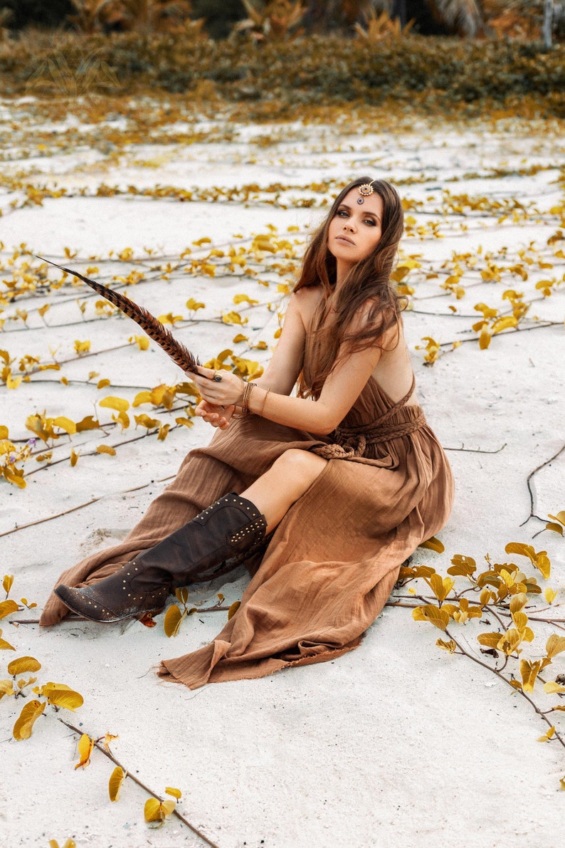 Get your hands on a functional Bohemian Adjustable Back Dress. With organic cotton and dye-free fabrics, you’ll look amazing no matter the occasion.