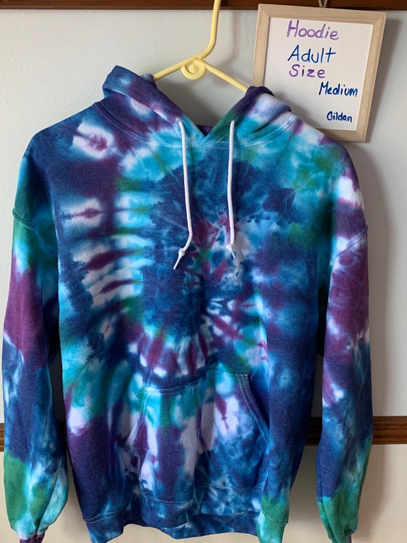 Tie dye gildan hoodie hot sale