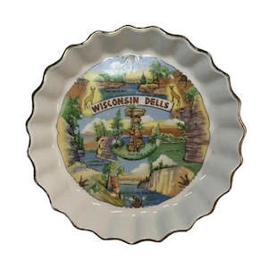 Vintage Wisconsin Dells Souvenir Scalloped Porcelain Wall Plate Mid Century