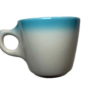 Porcellana Vintage Buffalo Restaurant Ware Blue Ombré