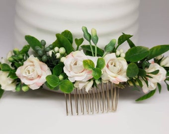 Wedding hair accessories Bridal hair comb Bridal hair accessories White rose comb Small rose comb Blush rose comb White floral comb