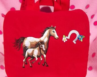 Kindergarten backpack motif horse with foal