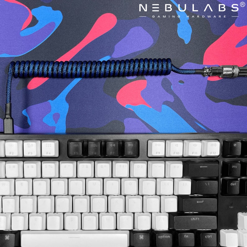 Custom Coiled Braided Aviator GX16 USB-C Mechanical Gaming Keyboard Cable - Thumbnail 2