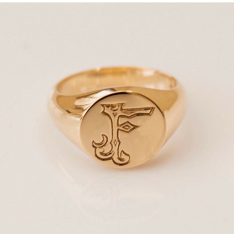 Gold signet ring, signet ring, seal ring, solid gold ring, gold unisex ring Husband Gift, Men Initial Ring, Men Pinky Ring, Signet Letter. image 4