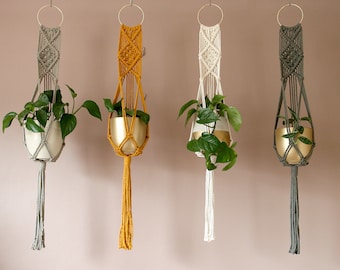 Percha de plantas Macrame // Plantas colgantes // Regalo para los amantes de las plantas // Soporte para plantas Macrame // Crazy Plant lady // Regalo sostenible