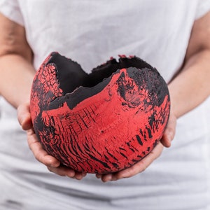 X-Large Red And Black Ceramic Planter for Succulent, Large Rustic Indoor Planter Round Pot