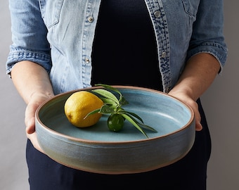 Round Light Blue Ceramic Casserole Baking Dish, Handmade Oven to Table Pottery Serving Bowl