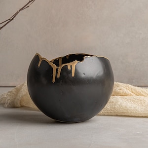 Handmade Pottery Black & Gold Succulent Planter Pot, Unique Ceramic Indoor Decorative Planter, Living Room Decor, 4 Size Options S to XL