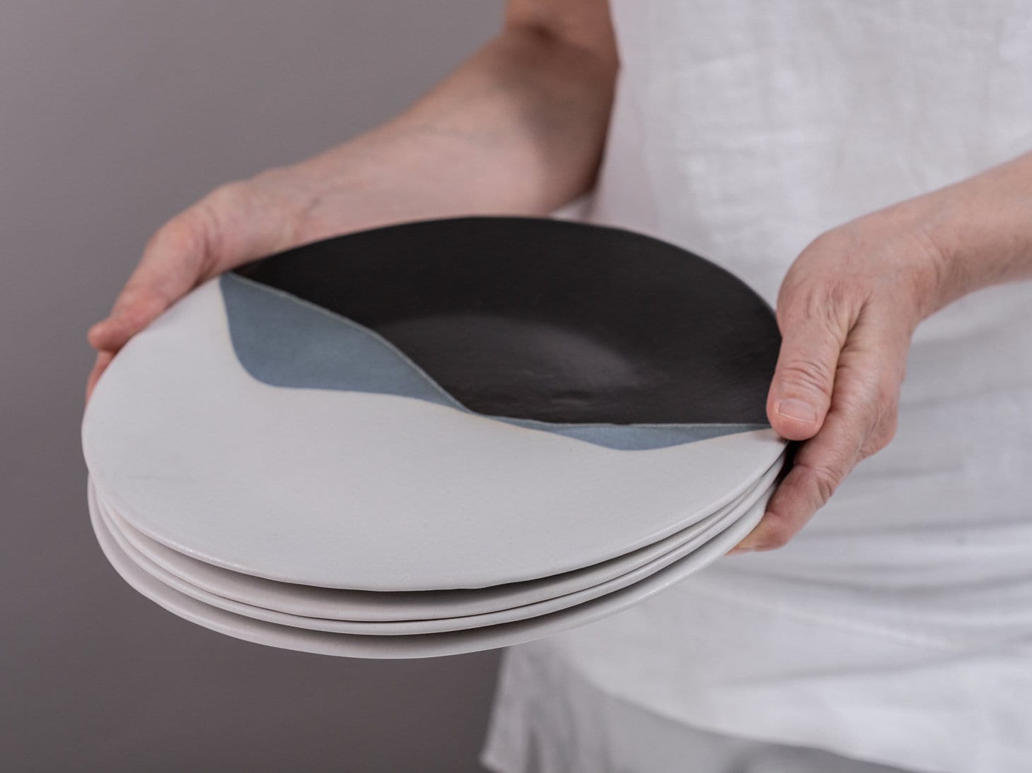 4 Grandes Plaques en Céramique Artistiques, Ensemble de 4 Assiettes Poterie Noir et Blanc, Artistiqu