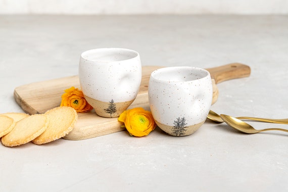 2 tazas de espresso blancas de cerámica con adornos de árboles, juego de  DOS vasos de
