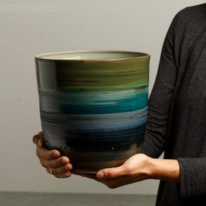 Handmade Ceramic Planter – Large Decorative Striped Pot, Unique Home and Garden Décor, Indoor & Outdoor Plant Pot, Gift for Plant Lovers