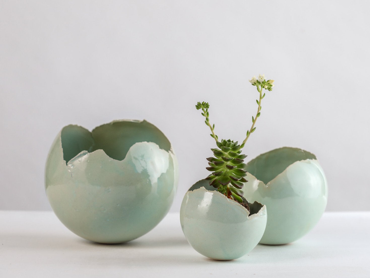 Ensemble de 3 Jardinières en Céramique Vert Clair | Pièce Maîtresse Moderne et Décoration Intérieure