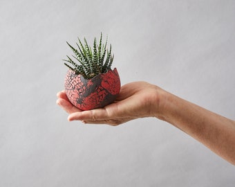 Small Red And Black Ceramic Planter for Succulent, Ceramic Mini Planter Pot for Indoors or Outside, Handmade Pottery Planter for Bathroom