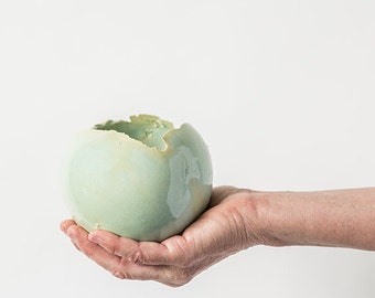 Medium Mint Green Ceramic Planter for Cacti | Elegant Centerpiece | Round Vase For Plants