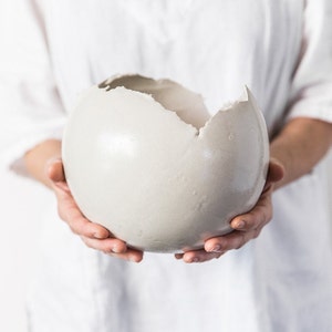 X-Large White Ceramic Planter for Succulents, Cactus or Flowers, Minimalist Plant Vase