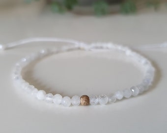 Zartes Moonstone Armband mit 925 Silber Perle - Edelsteinarmband - Edelsteine - boho - Hochzeit - Mondstein - Gemstones - minimalistisch