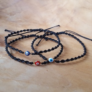 Macrame bracelet lucky eye - nazar boncuk - evil eye - boho - friendship bracelet - lucky bracelet - lucky charm