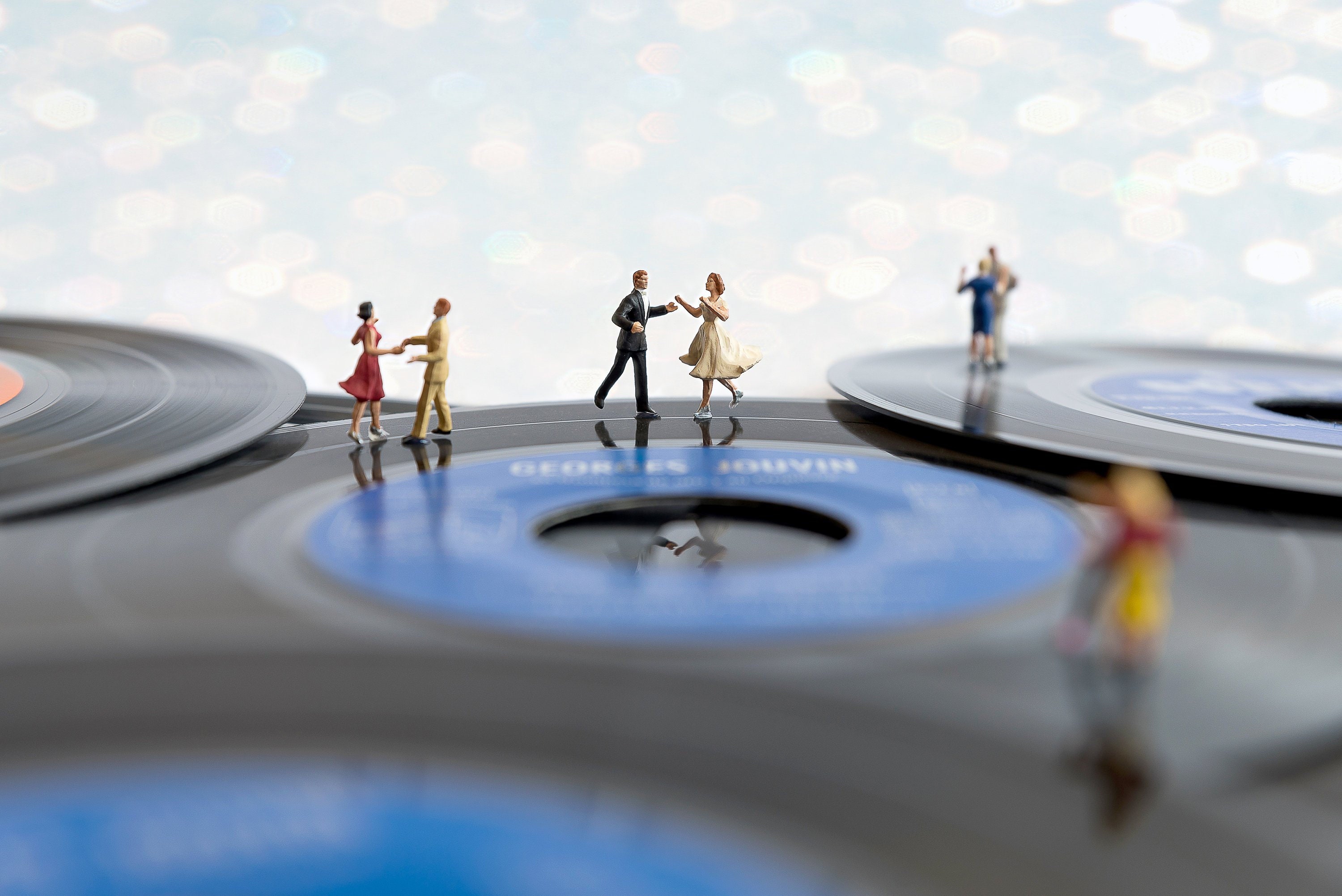 DIGITAL DOWNLOAD,miniature people,digital art,dancing,dance,instant prints,instant download,collectible,records, wallart,music,decoration