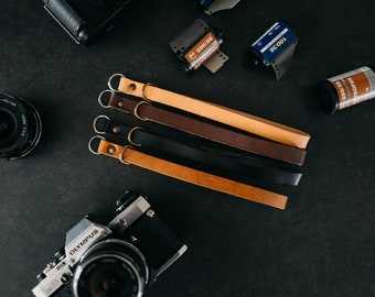 Genuine Leather Camera Wrist Strap | Vintage and minimal design | Color Brown, Black, Cognac, Dark Brown, Natural | Camera strap