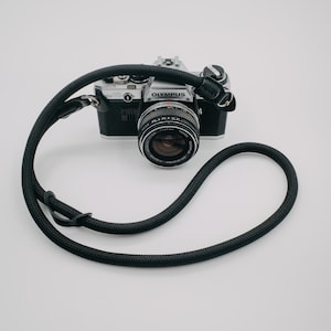 Black Rope Camera Strap – Handmade in Italy – Universal Fit for DSLR & Mirrorless – Durable and Stylish Vintage Design