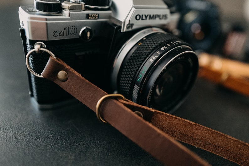 Genuine Leather Camera Wrist Strap Vintage and minimal design Color Brown, Black, Cognac, Dark Brown, Natural Camera strap Moro (Dark brown)